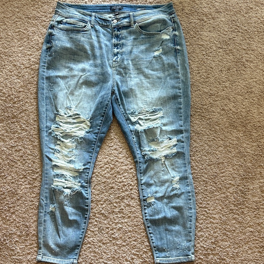 Judy Blue Ripped Light Blue Boyfriend Jeans